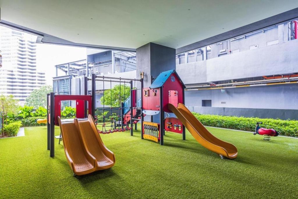 Star Holiday Sky Pool Klcc Kuala Lumpur Eksteriør billede