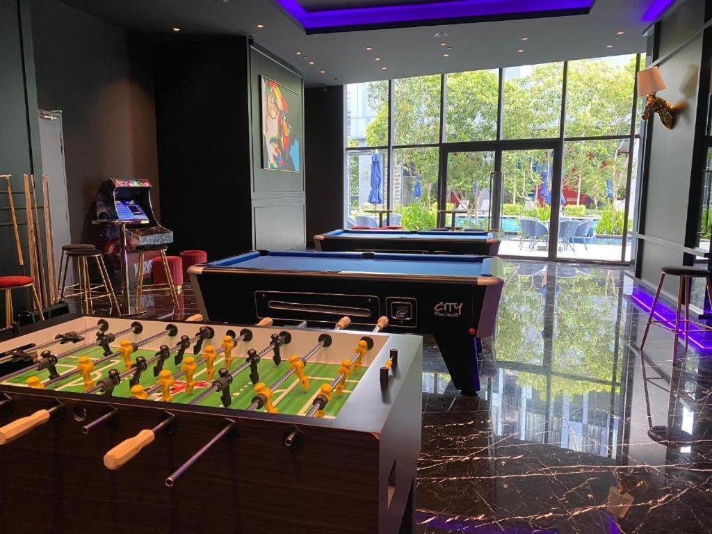 Star Holiday Sky Pool Klcc Kuala Lumpur Eksteriør billede