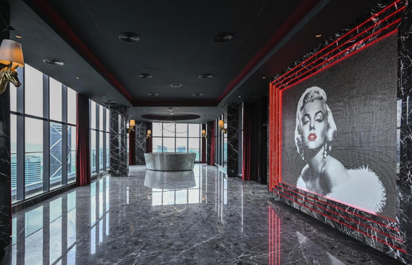 Star Holiday Sky Pool Klcc Kuala Lumpur Eksteriør billede