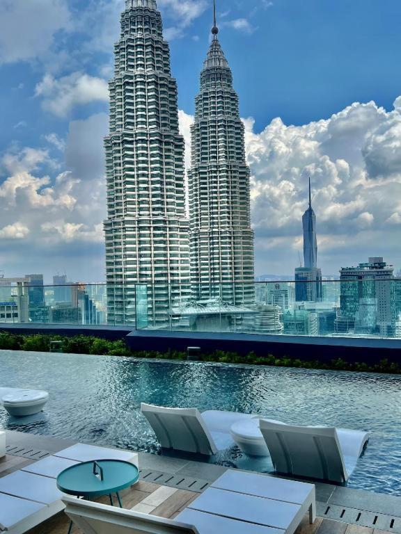 Star Holiday Sky Pool Klcc Kuala Lumpur Eksteriør billede